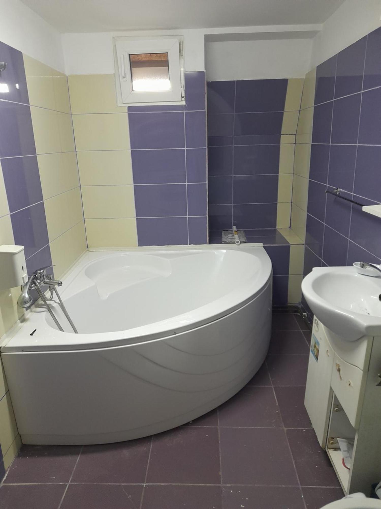 クルージュ＝ナポカGarsoniera Sic Zona Terapia Zona Linistita La Casa Cu Parcareアパートメント エクステリア 写真